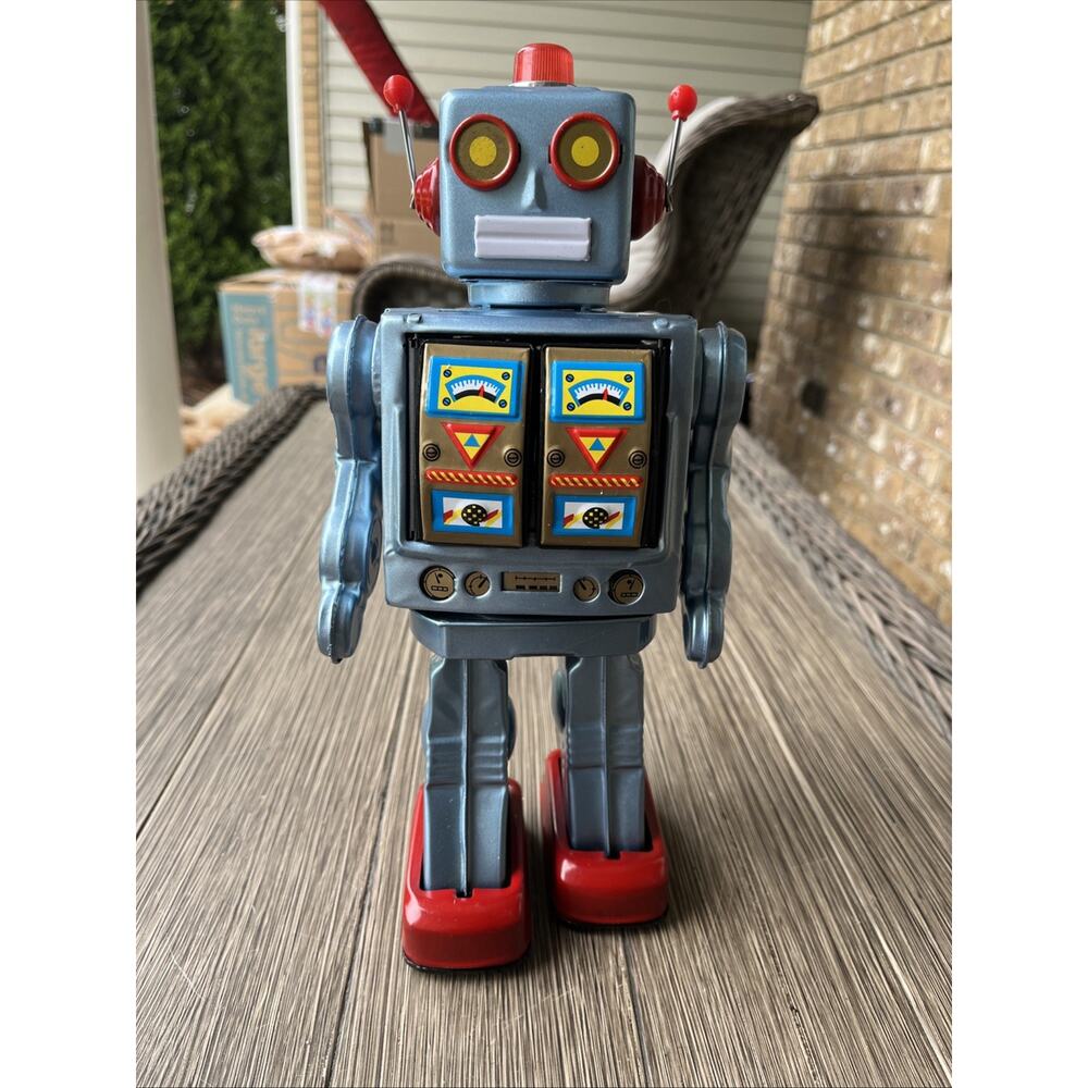 Schylling Robot 2000:The Millennium Robot In Box:Battery Operated Tin Toy Tested